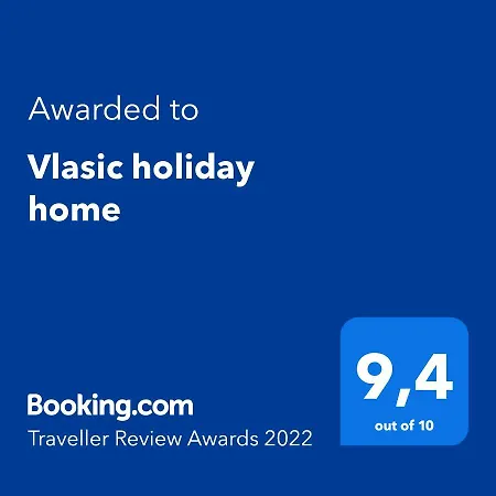 Vlasic Holiday Home *